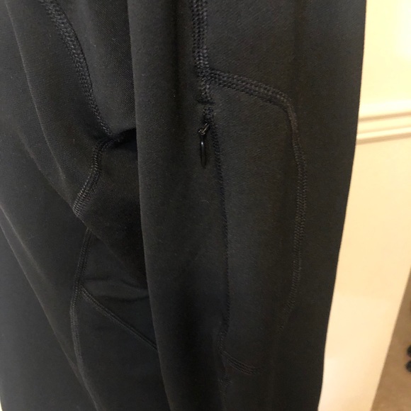 North Face Fitness Hoodie - Picture 5 of 7